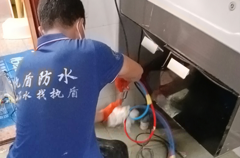 卫生间灌浆防水