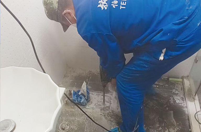 洗手间防水